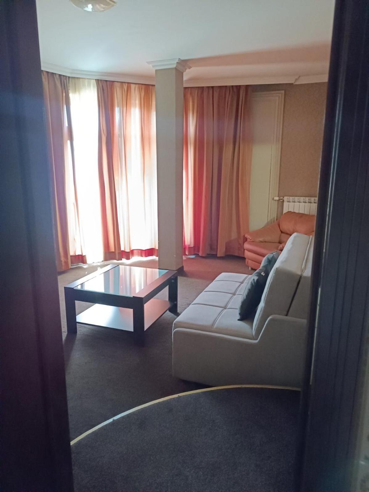 Hotel-restaurant Almond Karlovo Extérieur photo